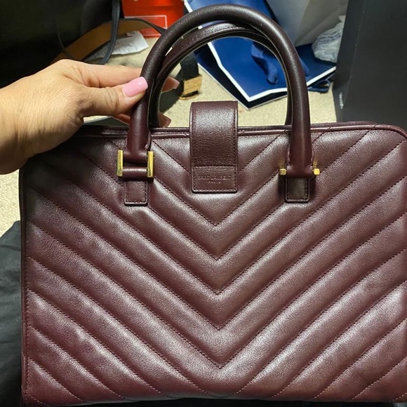 YSL wine/purple colored handbag🔥🔥🔥🔥 - Picture 2 of 8